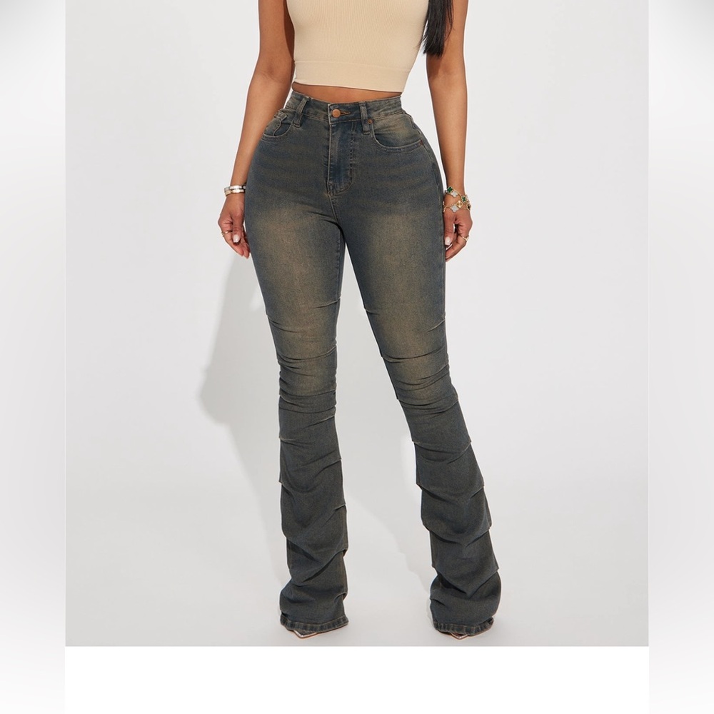 Classic Tinted Women's Jeans